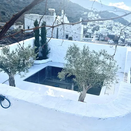 Restored White House With Swimming Pool * Filótion